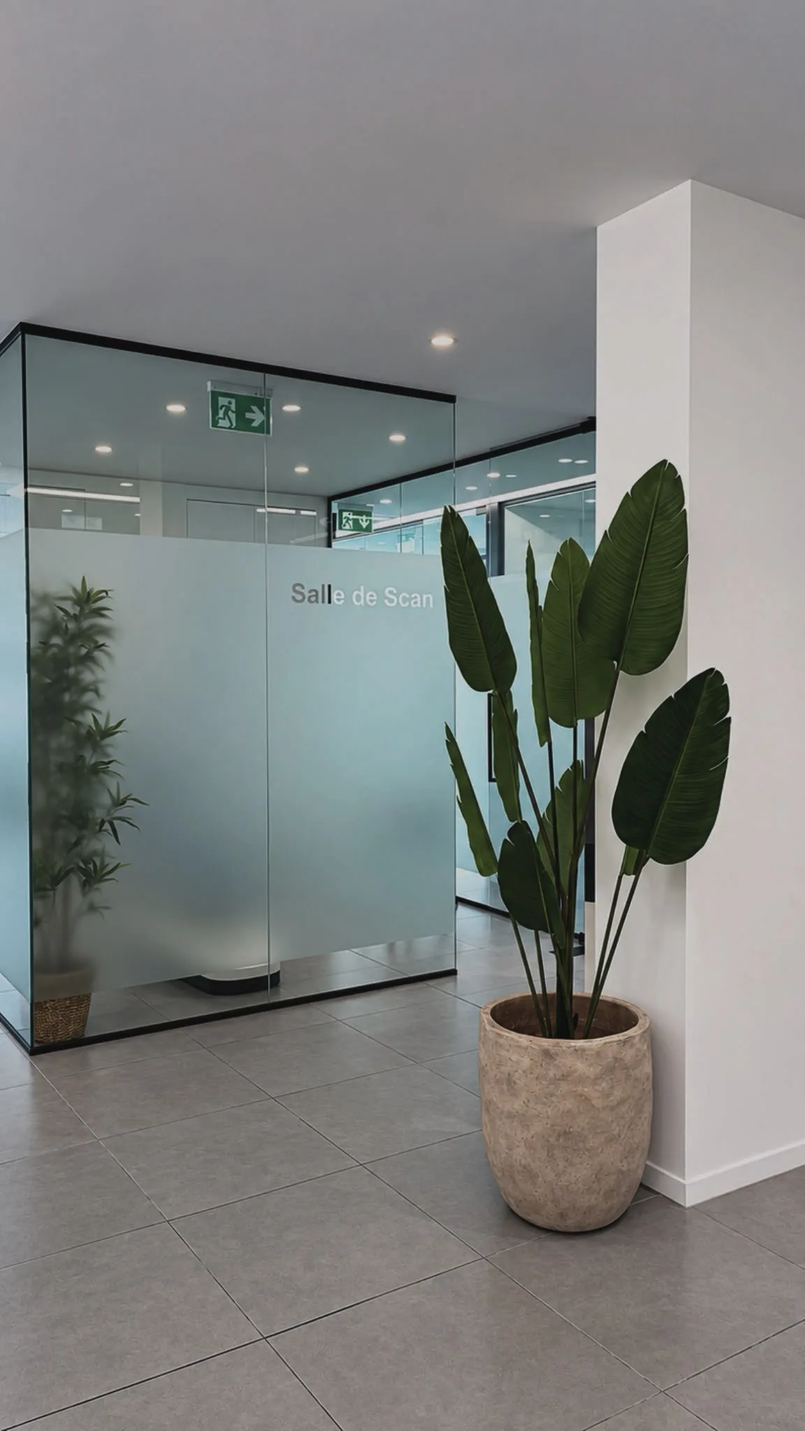 Entrée de la salle de scan de Smile Atelier