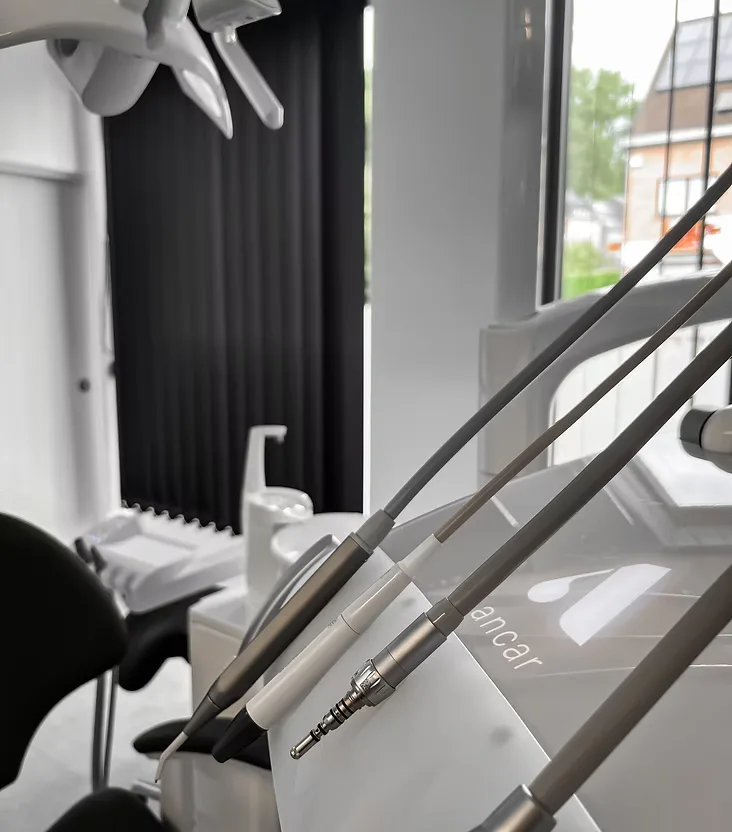 Équipement de soin de la clinique Smile Atelier